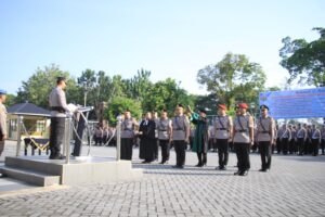 Kapolres Pimpin Upacara Sertijab Empat PJU dan Satu Kapolsek Jajaran Polres Inhu