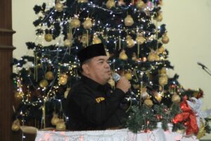 Kehadiran Ketua DPRD Inhu Dimalam Natal HKBP Rengat Menambah Semarak
