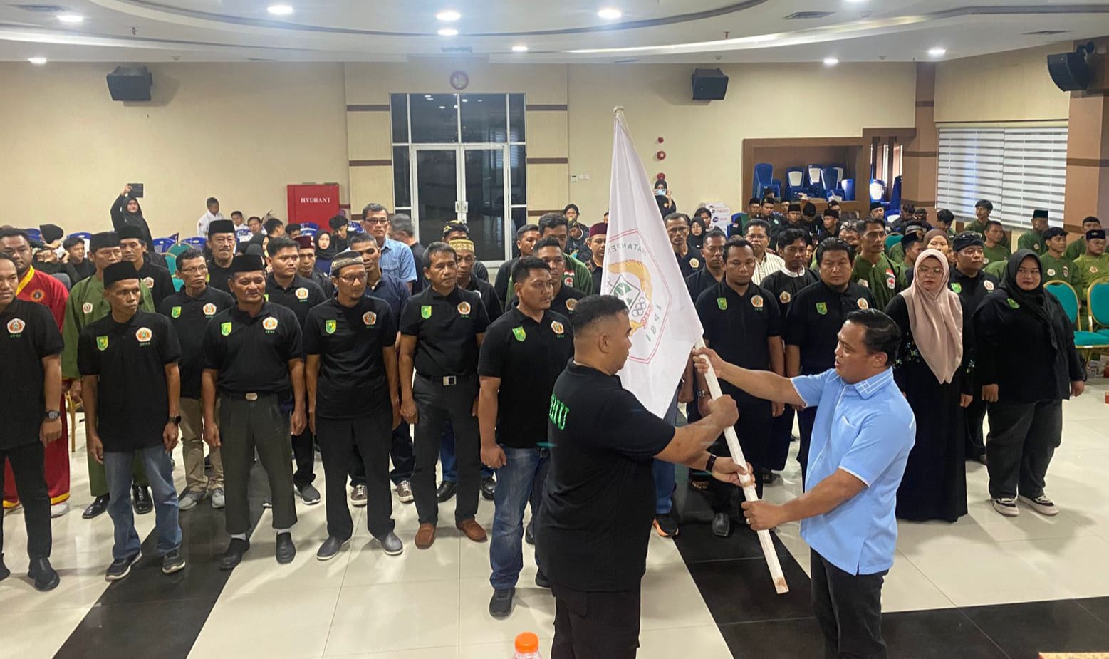 Sunaryo Ningrat Resmi Pimpin IPSI Inhu, Pataka Dikibarkan di Kantor Bupati