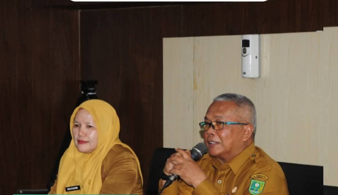 Hikmat Praja Asisten Perekonomian Pimpin Rapat Pleno TPAKD Inhu Ke-2, Dorong Sinergi Pemulihan Ekonomi Daerah