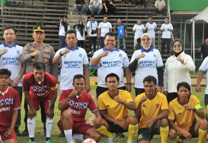 Ketua DPRD Inhu Hadiri Pembukaan Bupati Cup Tahun 2025