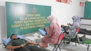 Peringati HUT ke-80, Persit KCK Cabang LI Kodim 0302/Inhu Gelar Donor Darah