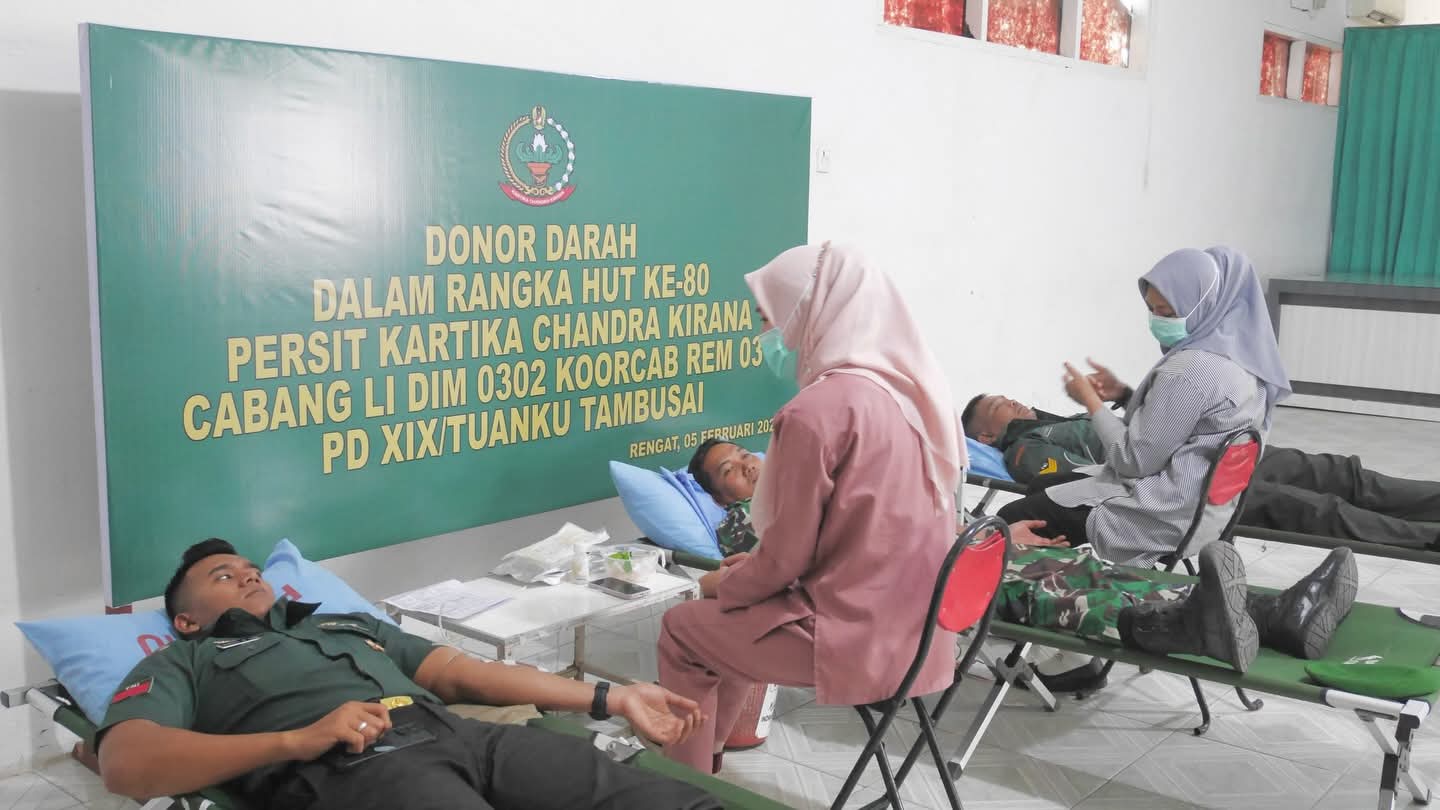 Peringati HUT ke-80, Persit KCK Cabang LI Kodim 0302/Inhu Gelar Donor Darah