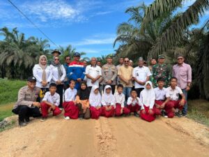 Renovasi Jembatan Merah Putih Rampung, Polsek Lirik Gelar Doa Bersama