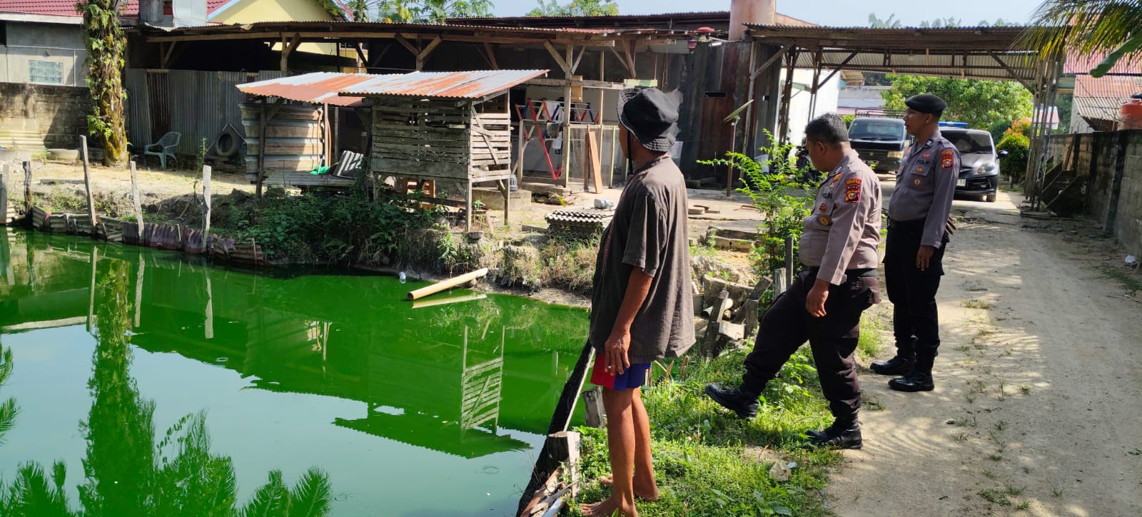 Polsek LBJ Perkuat Ketahanan Pangan Desa, Sambangi Pembudidaya Ikan Nila di Kulim Jaya