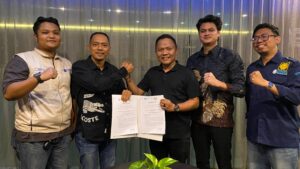 PW-IWO Provinsi Riau dan PBH Peradi Pekanbaru Teken MoU, Perkuat Bantuan Hukum Gratis bagi Masyarakat dan Wartawan