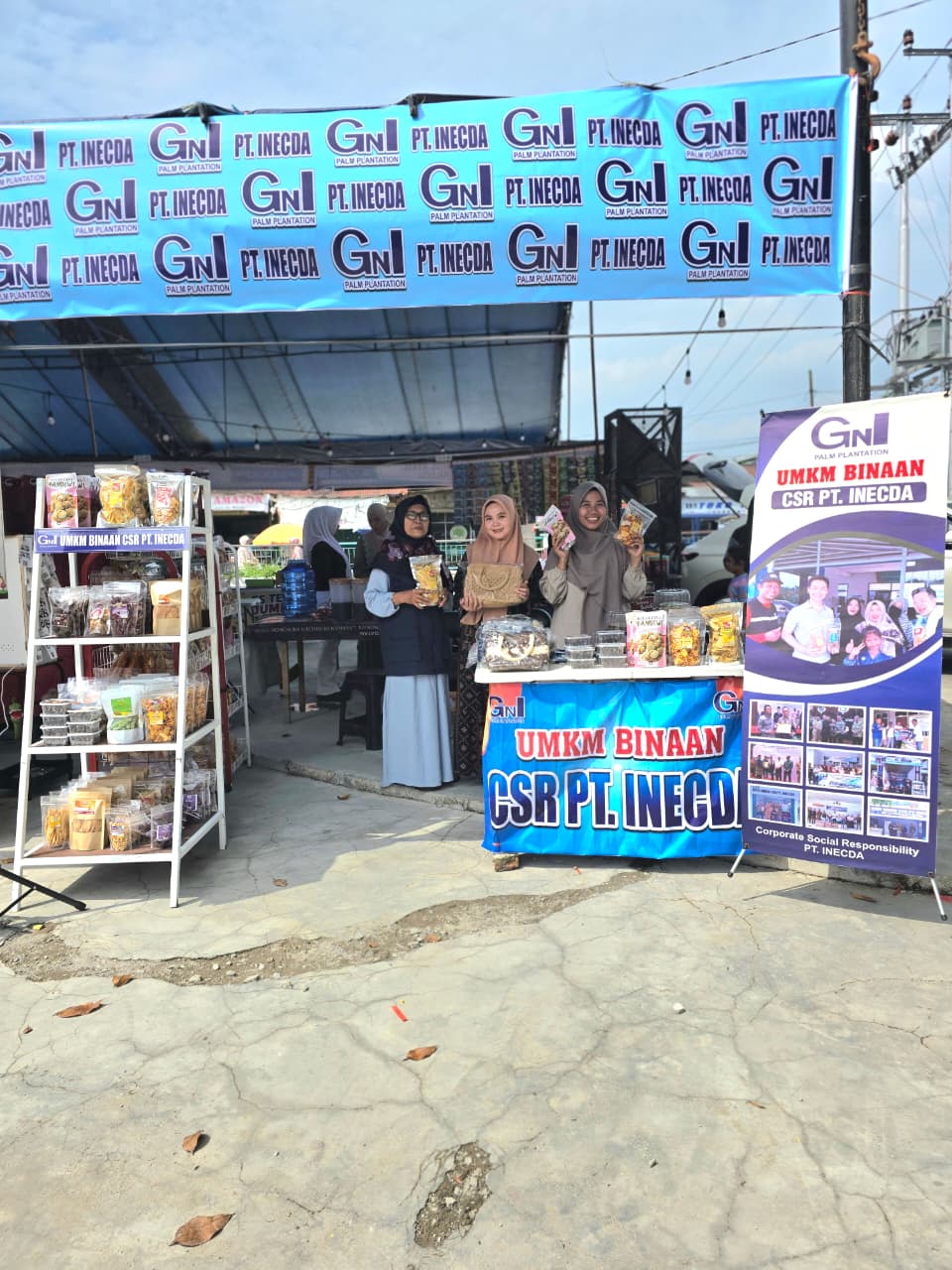 UMKM Binaan CSR PT Inecda Curi Perhatian di Air Molek Festival 2026