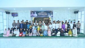 Polres Inhu Gelar Peringatan Maulid Nabi, Kapolres Beserta Istri Hadir Bersama Di Isi Ceramah Agama Dan Santunan Anak Yatim