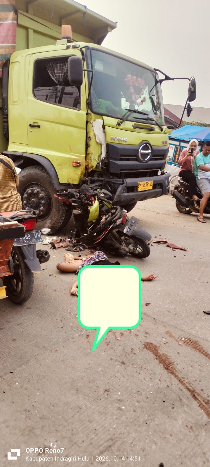 Dump Truk VS Sepeda Motor, Dua Pelajar Tewas Satu Luka Patah Tulang