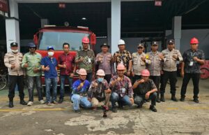 Antisipasi Karhutla, Polsek Tanah Merah Cek Kesiapan Alat Pemadam dan Embung Air