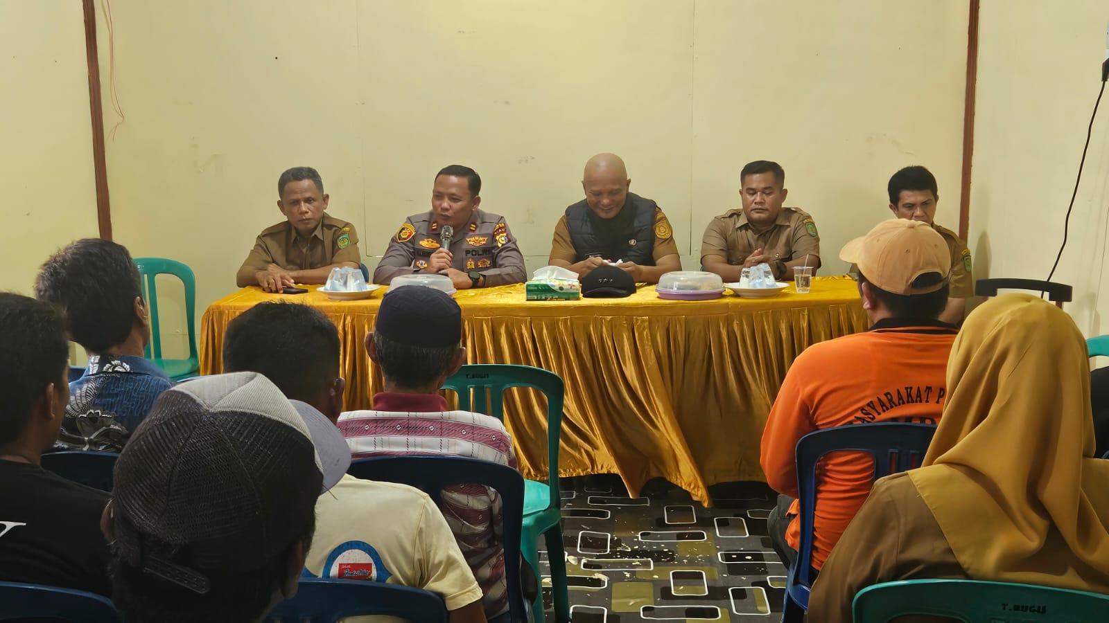 Sisir 3 Desa Rawan, Polsek Tanah Merah Perang Lawan Karhutla
